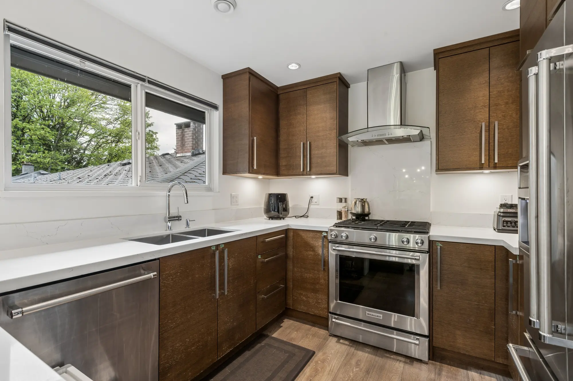 New kitchen